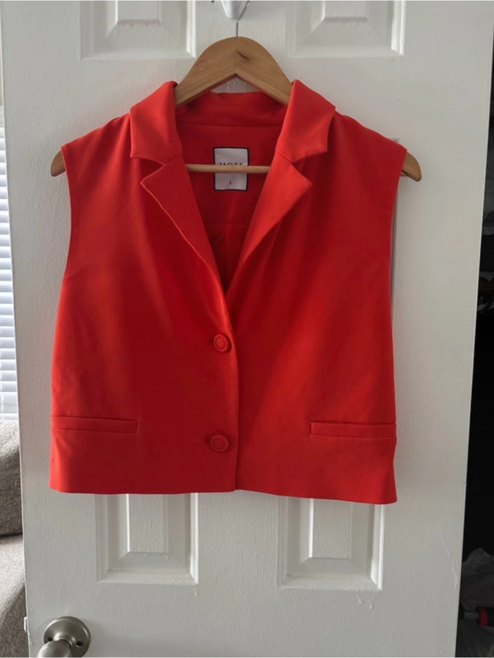 MOTF Sleeveless Notch-Lapel Blazer Vest in Bright Red